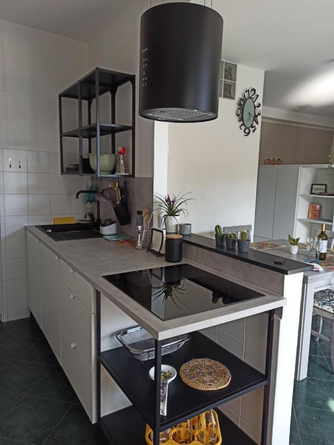 Il Glicine Cozy Appartamnent, Near Sestri Levante Between Cinque Terre E Portofino 카사르자리구레 외부 사진